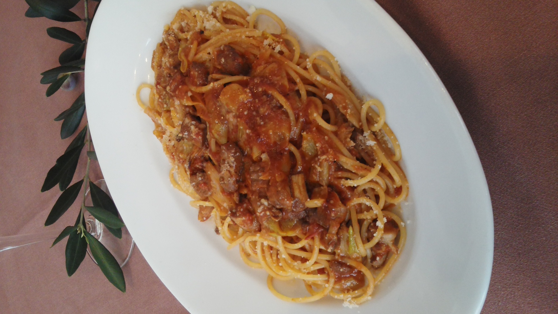 合鴨のラグーと下仁田ネギのスパゲッティ